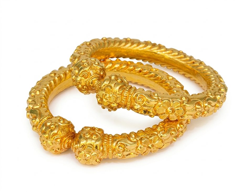 Gold jewellery collection at Shubha Guru